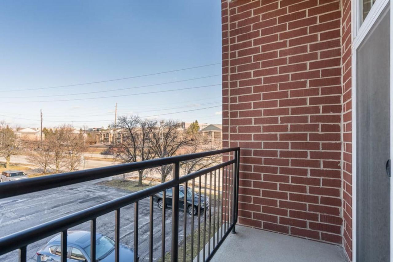 Private Bed Downtown Indy - Shared Apartamento Indianápolis Exterior foto